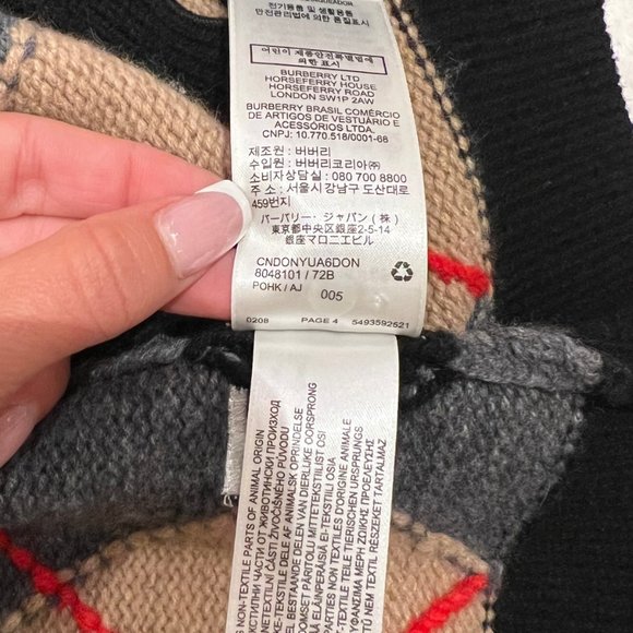 BURBERRY ACKERMAN ARGYLE CARDIGAN (only) in CAMEL - Picture 7 of 7